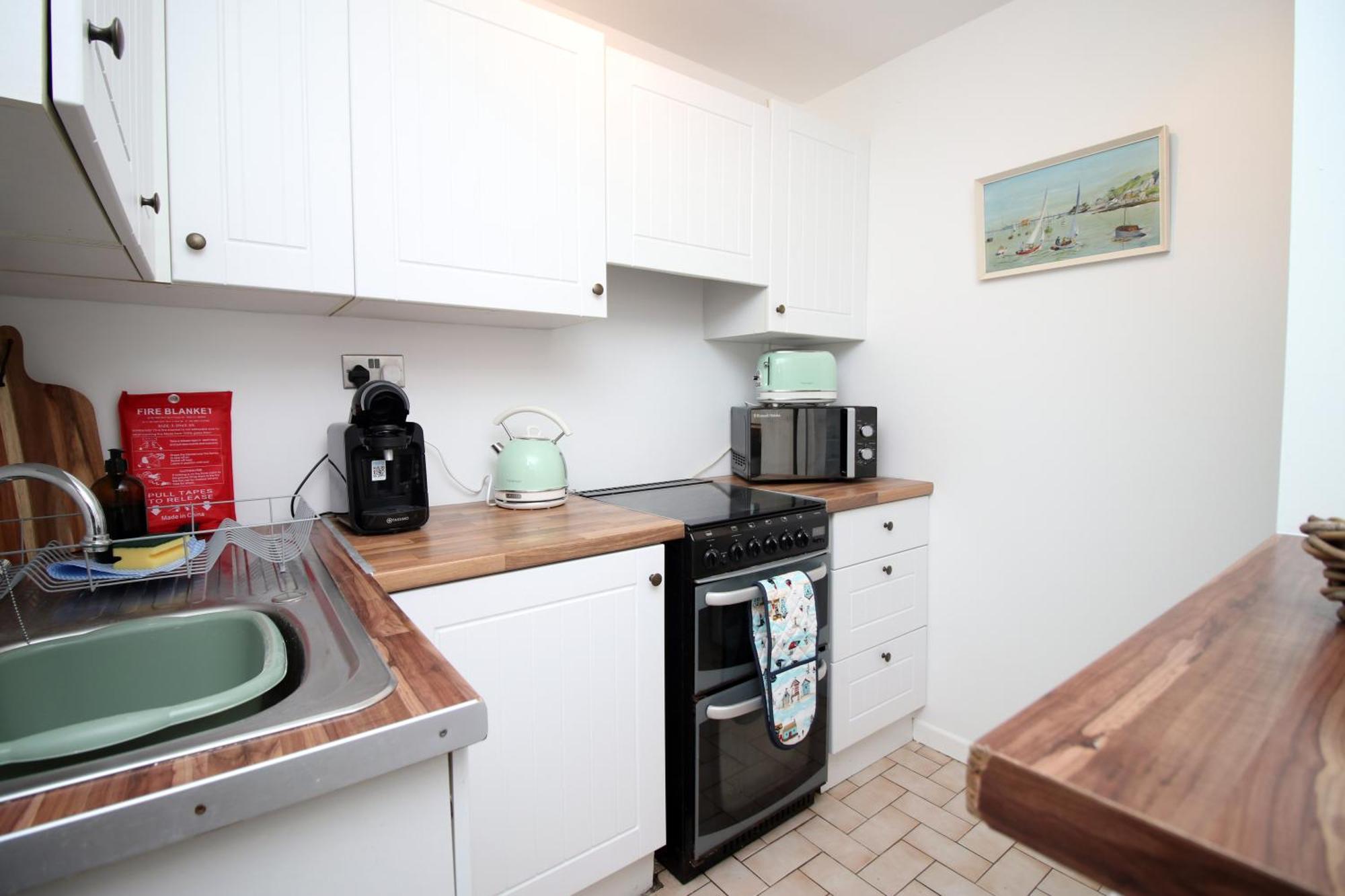 Little Gem In The Mumbles! Fishermans Cottage With Log Burner, Dog Friendly And Welcome Breakfast Hamper! 외부 사진