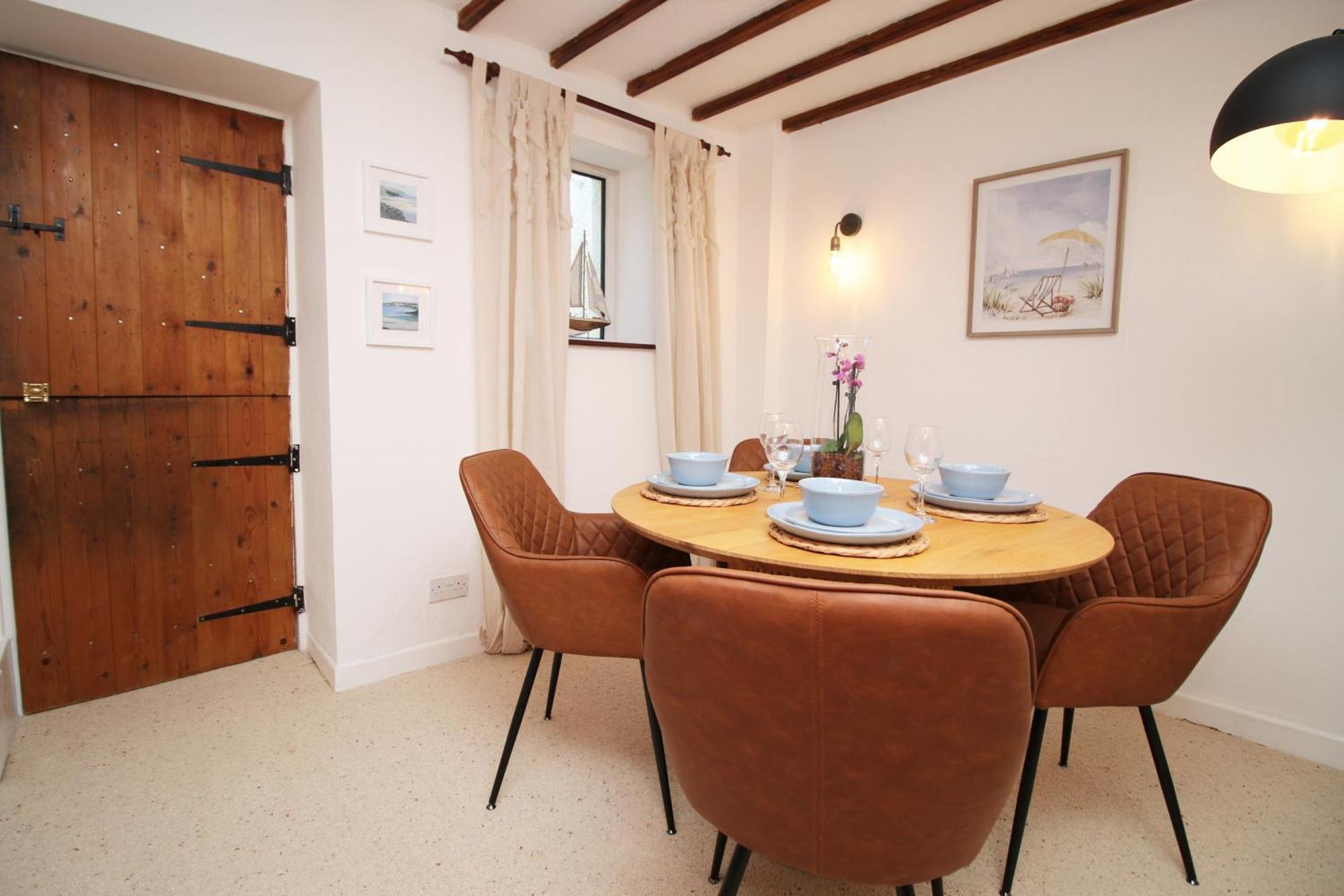 Little Gem In The Mumbles! Fishermans Cottage With Log Burner, Dog Friendly And Welcome Breakfast Hamper! 외부 사진